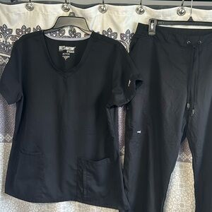 Grey’s Anatomy scrubs